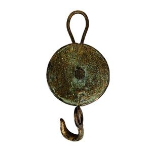 Vintage Antique Farmhouse Metal Scale Bracket Decor